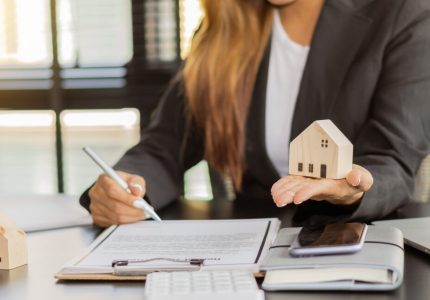 Essential Guide to First Time Homebuyer Loans1