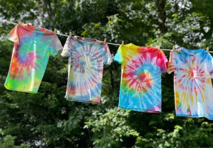Why Tie-Dye T-Shirts Are a Trend Everyone Should Try2